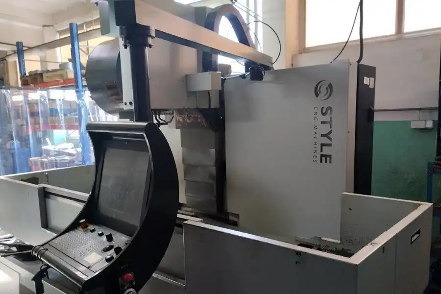 BT 1500e CNC freesbank - 14F003